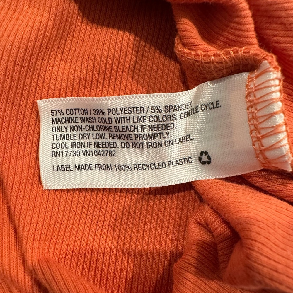 Universal Threads Racerback Tank - Picture 4 of 4